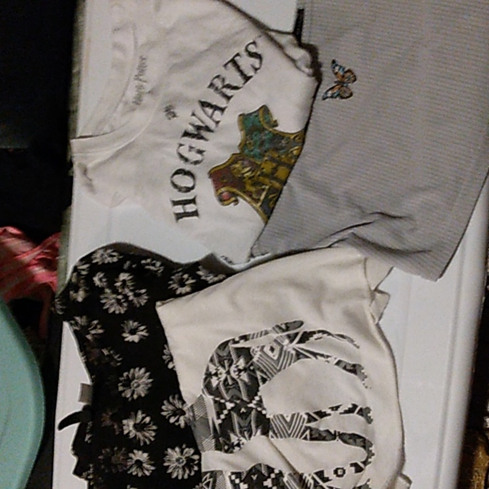 Medium 4 Tops